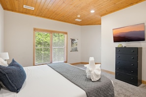 2 Schlafzimmer, BĂŒgeleisen/BĂŒgelbrett, kostenloses WLAN, BettwĂ€sche