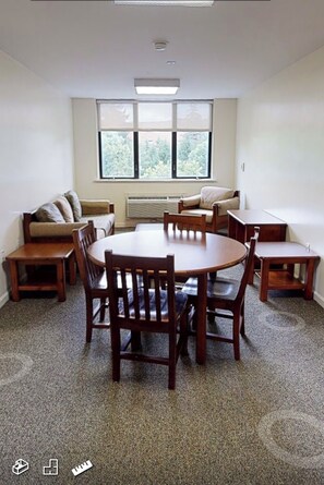 Interior - Apartment- 4 bedrooms in Caldwell, NJ (Caldwell)
