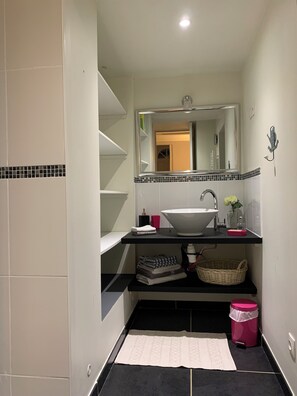Dusche, Haartrockner