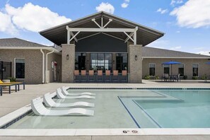Pool - IRIE Living-Haven 2BR Home with Pool Gym Access (Whitestown)