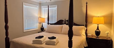 3 bedrooms, free WiFi, bed sheets