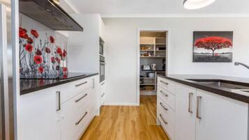 Shared Dormitory, 1 Bedroom, Accessible | Interior