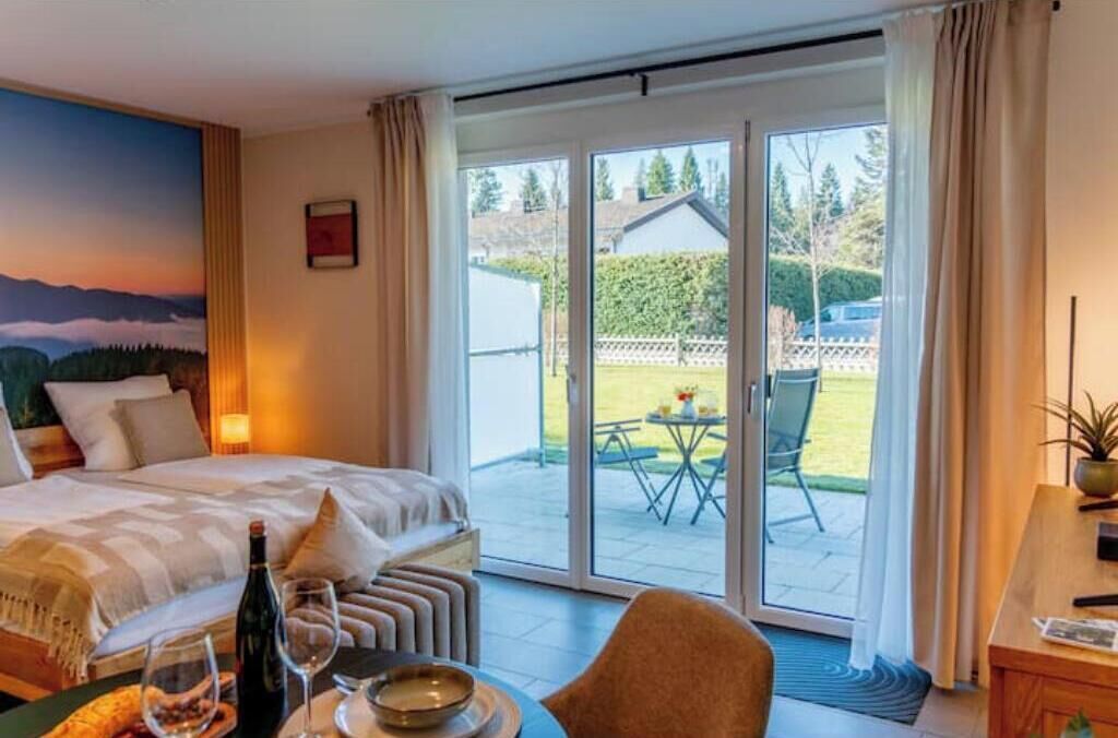 1 chambre, fer et planche à repasser, Wi-Fi, literie fournie
