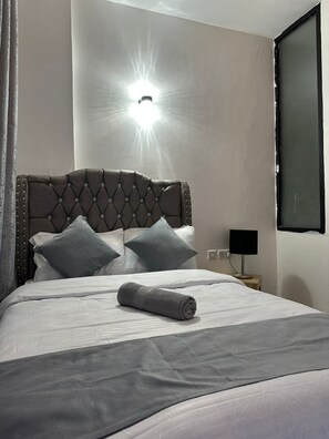 WiFi - Perfect 1-bedroom apartment with fitness gym in the building (Nairobi)