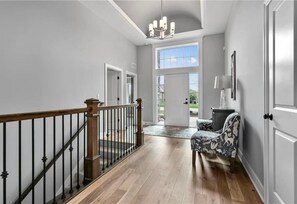 Interior - Perfect Base for the World Cup, Well Furnished (Blue Springs)