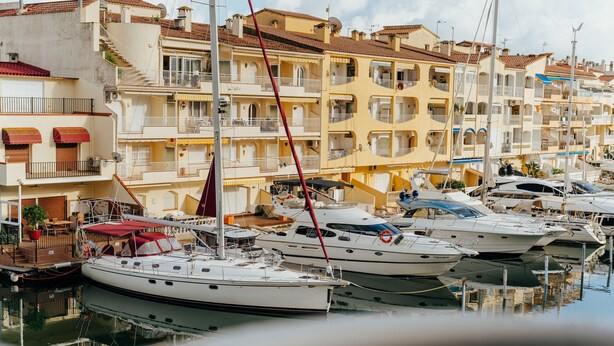 Marina