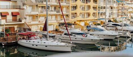 Marina