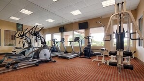 Fitness facility - Quality Inn & Suites Morgantown - University Area (Morgantown)