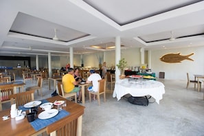 Dineren