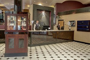 Lobby - Park Hall Hotel (Chorley)