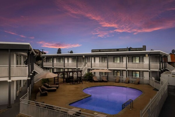 Pool - Laredo Hotel (Laredo)