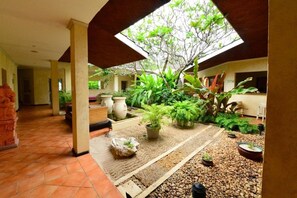 Property grounds - Diani Reef Beach Resort and Spa (Diani Beach)