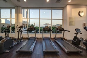 피트니스 시설