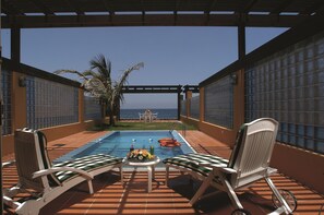 Outdoor pool - Movenpick Resort Al Nawras Jeddah (Jeddah)