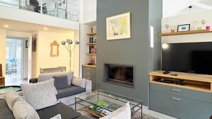 TV, fireplace, DVD player - Club Royal Océan La Prade by Interhome (Moliets)