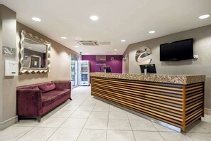 Lobby - Clarion Hotel Newcastle South Boldon EN (Boldon Colliery)