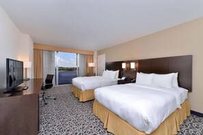 Room - Garden Plaza Hotel (Marietta)
