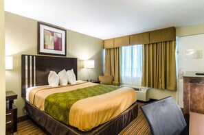 Room - Fairbridge Inn Express Pittsfield MA (Pittsfield)