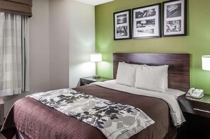 Room - Rodeway Inn Airport Albuquerque, NM (Albuquerque)