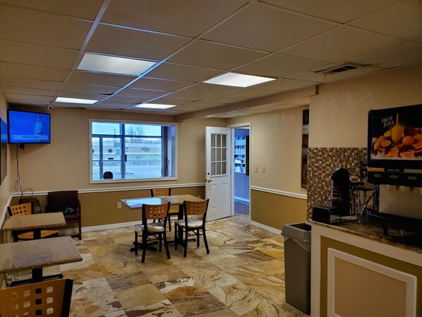Dining - Super 8 Little Rock North Airport (North Little Rock)