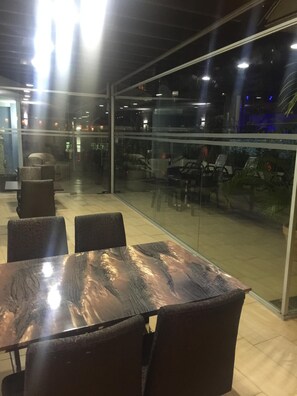 Tempat makan