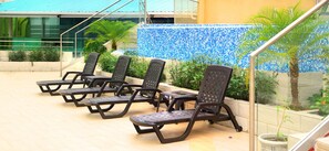 Hồ bơi