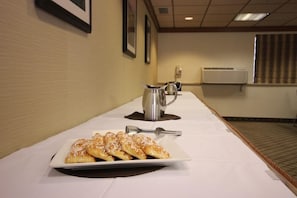 Dining - Comfort Inn Butte City Center I-15 / I-90 (Butte)