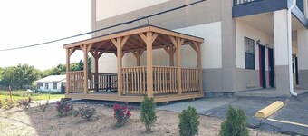 Hiway Inn Express Kiowa Hwy 69
