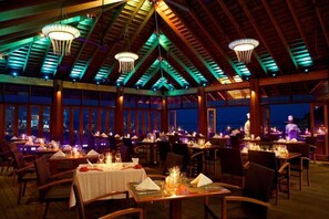 Dining - Kuredu Island Resort & Spa (Kuredu Island)
