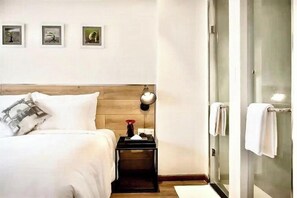 Room - Ccentral Hotel De Tham (Ho Chi Minh City)