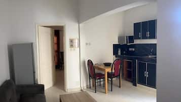 Studio | Living area