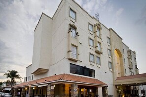 Ngoại thất
