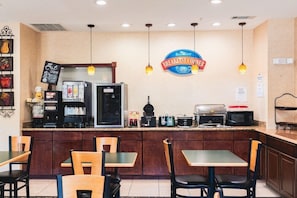 Dining - Baymont by Wyndham Tyler (Tyler)
