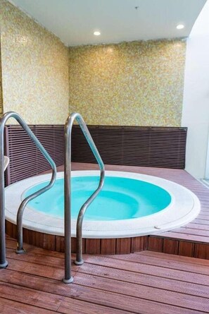 Interior - Resort Hadera by Jacob Hotels (Hadera)