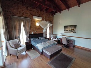 1 bedroom - Room-crown Ivory B&B King's Chambers (Pretoria)