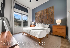 Room - Private Pool, Dock, Movie Room on Lake Hamilton (Hot Springs)