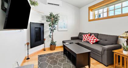 Downtown Rapid City 1BR Historic Suite w/ Fireplace