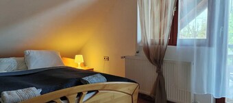 Soothing 1-bedroom bed & breakfast in welcoming Zamárdi HOSTEL