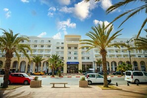 Exterior - TMK L Atrium Yasmine Hammamet (Hammamet)