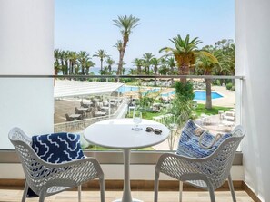 Outdoor dining - TUI Blue Palm Beach Hammamet (Hammamet)