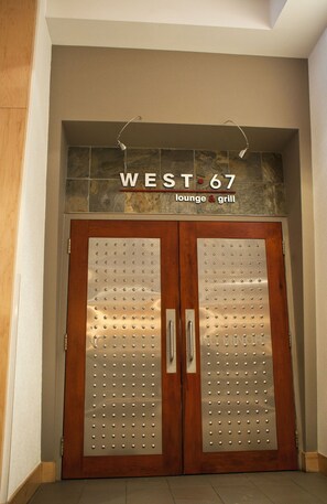 Interior - Radisson Red Deer Hotel (Red Deer)