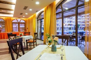 Dining - Royal Sun Holiday Complex (Nessebar)