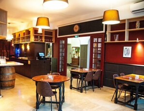 Dining - The Originals City, Hotel Bristol, Le Puy-en-velay (Le Puy-en-Velay)