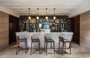 Bar (on property) - Aber Unaiza (Unaizah)