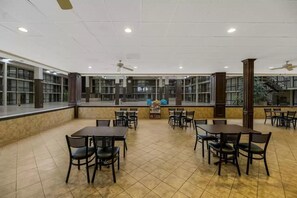 Tempat makan