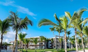 Property grounds - Radisson Blu Punta Cana, an All-inclusive Resort (Punta Cana)