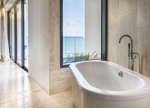 Bathroom - Thompson Playa Del Carmen Beach House (Playa del Carmen)