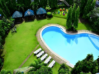 Days Hotel Batangas
