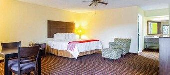 Oyo Hotel Atmore Al Hwy 21