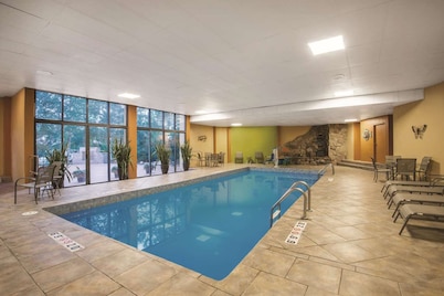 La Quinta Inn & Suites by Wyndham Silverthorne - Summit Co